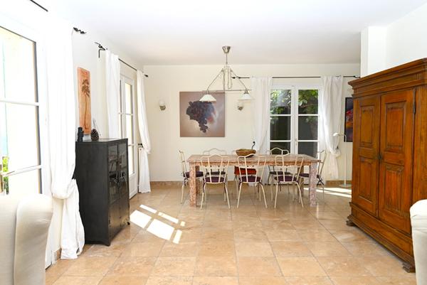 Maison 7 pièce(s) 195 m2 - Châteauneuf-de-Grasse