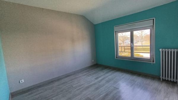 Maison Fere Champenoise 6 pièce(s) 106 m2