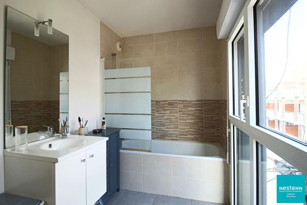 Appartement 3 Pieces avec Loggia et Parking