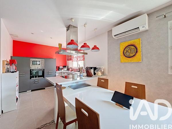 Maison à vendre 6 pièces 107 m² Peaugres