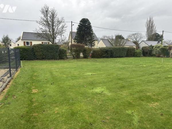 CANCALE - Terrain à bâtir de 400m² hors lotissement libre de constructeur 