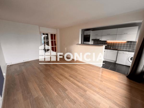 Location Appartement 3 pièces 69.6 m² - 26 AVENUE JEAN JAURES Roubaix 59100