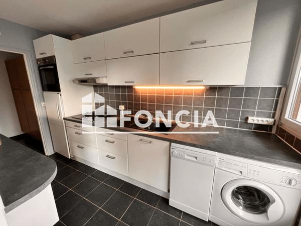Location Appartement 3 pièces 69.6 m² - 26 AVENUE JEAN JAURES Roubaix 59100