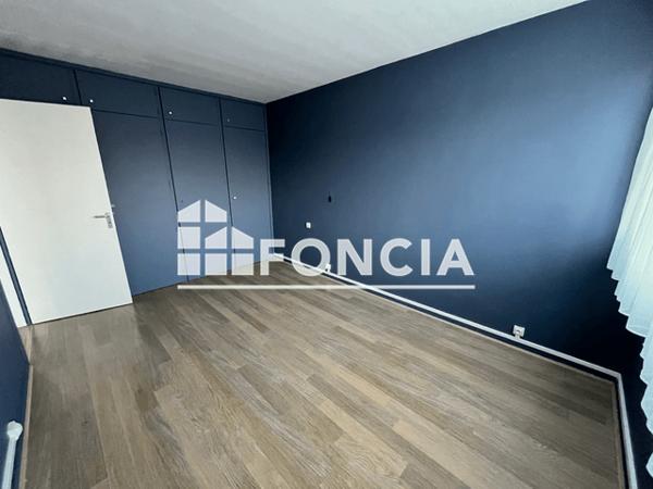 Location Appartement 3 pièces 69.6 m² - 26 AVENUE JEAN JAURES Roubaix 59100