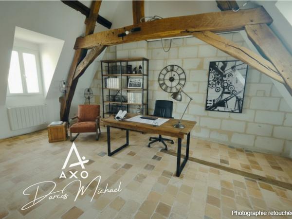 Immeuble de caractère – ~375 m² | Maison principale, 3 appartements loués, local professionnel | Beaufort-en-Anjou