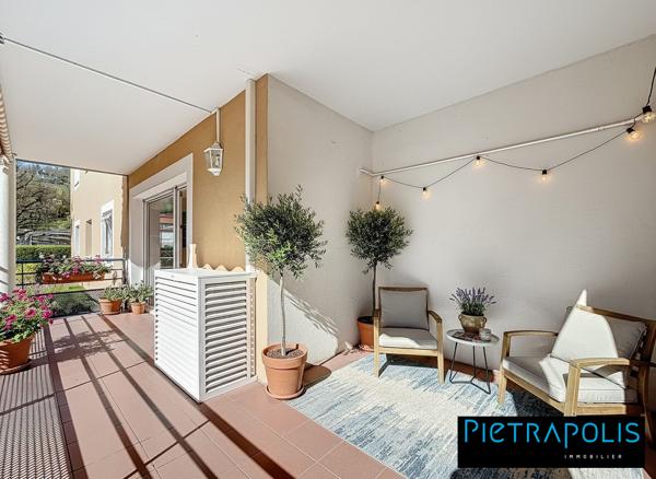 À VENDRE – Grand T5 de 127 m² lumineux avec terrasse – Proche centre de Miribel