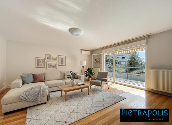 À VENDRE – Grand T5 de 127 m² lumineux avec terrasse – Proche centre de Miribel