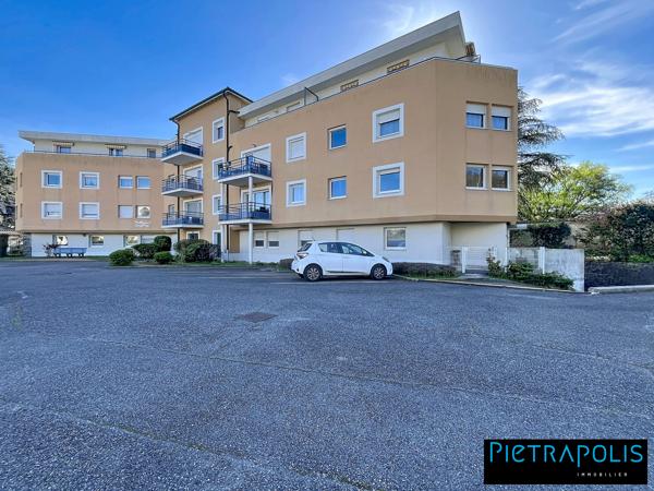 À VENDRE – Grand T5 de 127 m² lumineux avec terrasse – Proche centre de Miribel