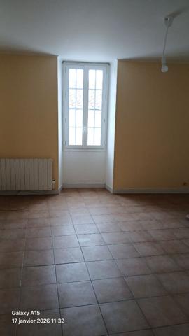 Location maison Brizambourg : 685 € - AJP Immobilier Saintes