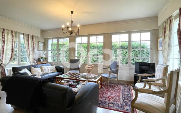 Maison à vendre    7 pièces • 150 m2 Évreux