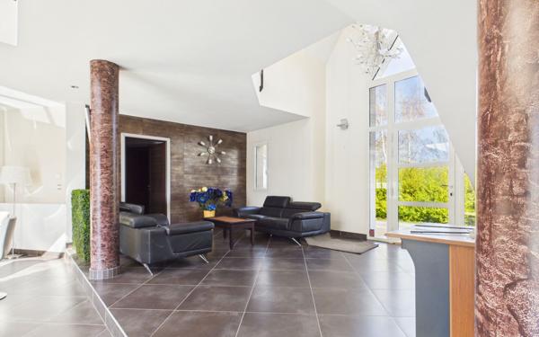 Maison à vendre    6 pièces •  Cagny