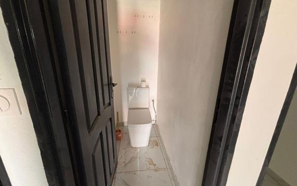 Maison à louer    6 pièces • 199 m2 Remire-Montjoly