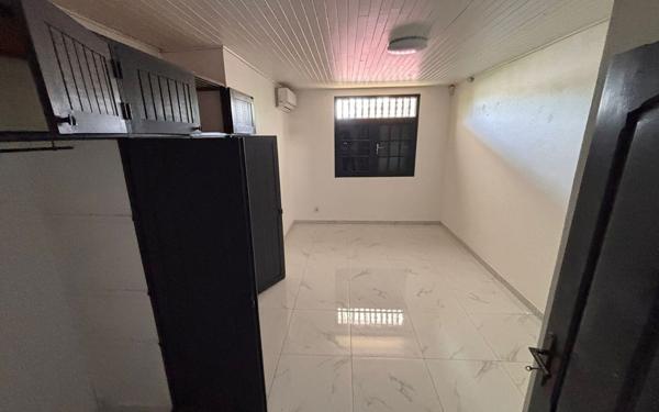 Maison à louer    6 pièces • 199 m2 Remire-Montjoly