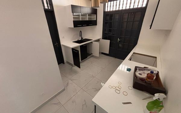 Maison à louer    6 pièces • 199 m2 Remire-Montjoly