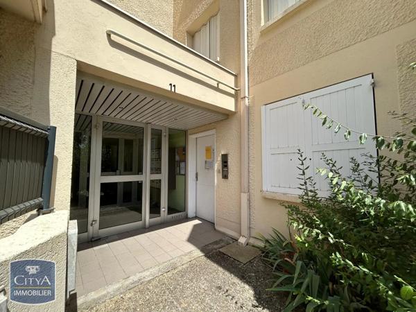 Appartement à louer 1 pièce 41.38m² Saint-Michel-sur-Orge (91240)
