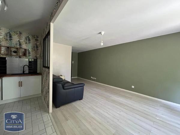 Appartement à louer 1 pièce 41.38m² Saint-Michel-sur-Orge (91240)