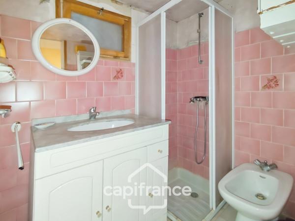 Maison à vendre 5 pièces BESSE SUR BRAYE (72) - terrain 397 m² -