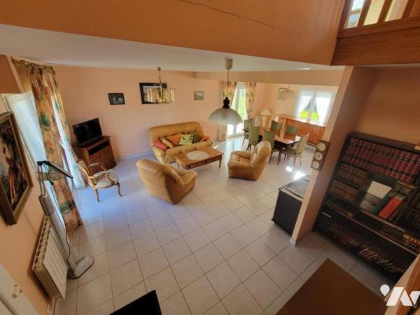 Maison d'habitation proche centre-ville et commodités