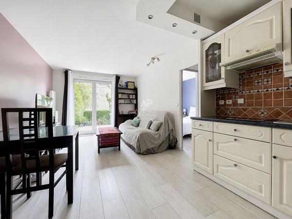 Appartement Carrières Sur Seine 2 pièce(s) 35 m2 220 000 € **  - Référence  162087