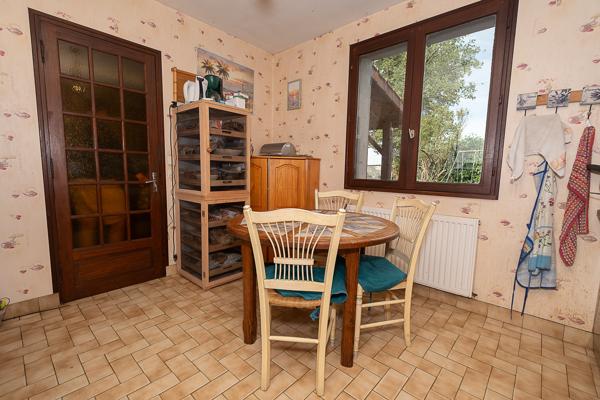 Maison
         5 pièces
        - 111 m² Exclusivité 165 000 € *