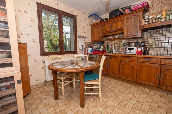 Maison
         5 pièces
        - 111 m² Exclusivité 165 000 € *