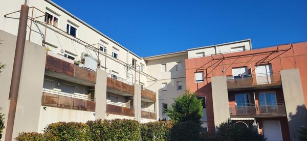 Le Pontet (84130) Location Le Pontet T3 + garage