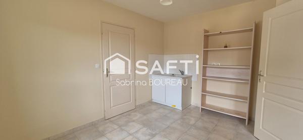 Plain-pied 3 chambres proche Echiré