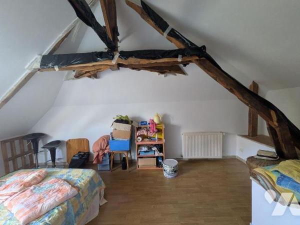 GUICHEN - Seulement chez 35 Notaires - Lieu emblématique du secteur à céder dans son ensemble -...