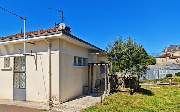 Maison à louer    4 pièces •  Razac-sur-l'Isle