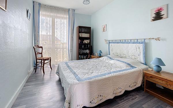 Appartement à vendre    3 pièces •  La Rochelle