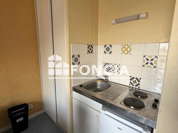 Location Studio 18.08 m² - 9 RUE EMILE DIDIER Arras 62000