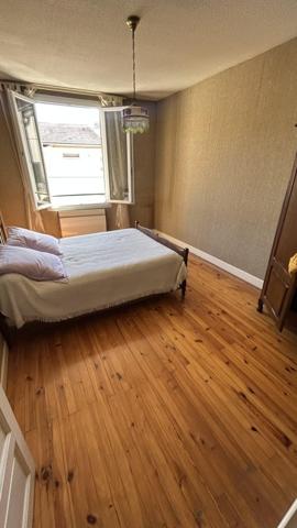 Vente / Maison T6+ à Nohanent (63830)