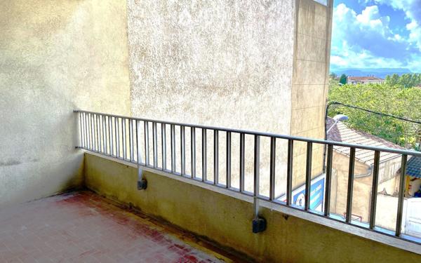 Appartement à louer    3 pièces • 64,15 m2 Pertuis