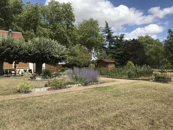 Vente Propriété 16 pièces à Pouilly-sur-Loire