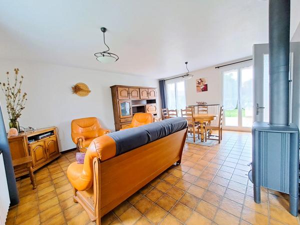 A SAISIR à Mailley et Chazelot ! Belles prestations pour cette maison avec parcelle constructible !