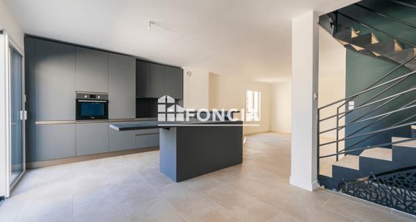 À vendre Maison 5 pièces 119 m² - Lyon 69003