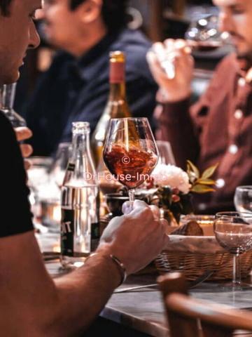 Commerce à vendre 3 pièces de 190 m²