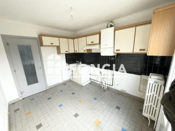 Location Appartement 3 pièces 55.44 m² - 24 RUE GRUA ROUCHOUSE Saint Etienne 42100