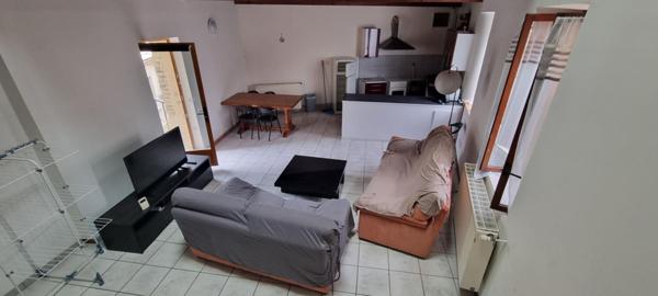 Ensemble Immobilier  8 pièce(s) 145 m²