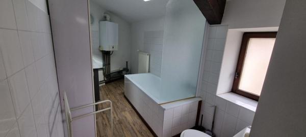 Ensemble Immobilier  8 pièce(s) 145 m²