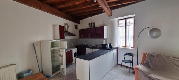 Ensemble Immobilier  8 pièce(s) 145 m²