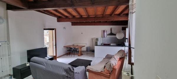 Ensemble Immobilier  8 pièce(s) 145 m²