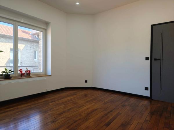 Appartement à vendre de 106m2  LONGUYON (54)