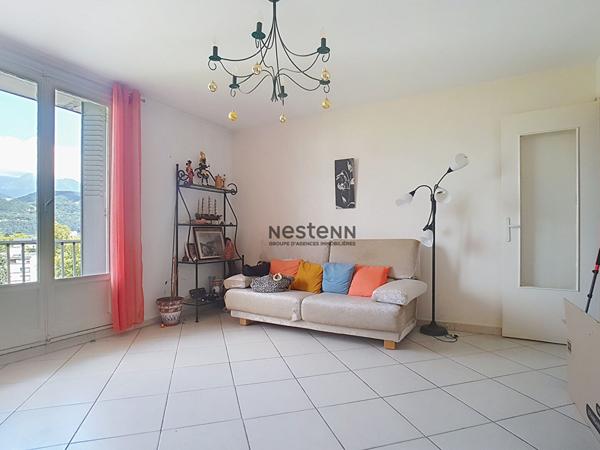 Appartement Grenoble 4 pièce(s) avec 3 chambres de 67 m2 avec vue sur les massifs