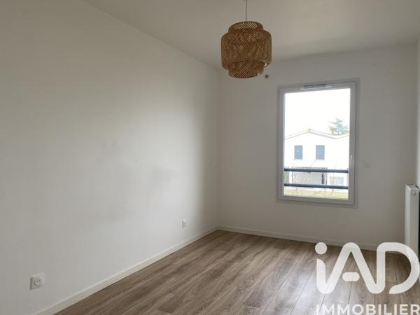 Location appartement 3 pièces 67 m² Saint-Médard-en-Jalles
