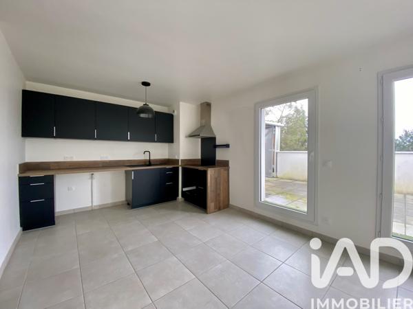 Location appartement 3 pièces 67 m² Saint-Médard-en-Jalles