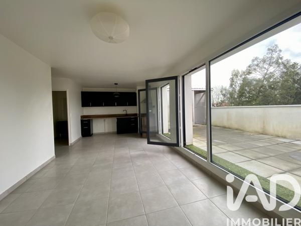 Location appartement 3 pièces 67 m² Saint-Médard-en-Jalles