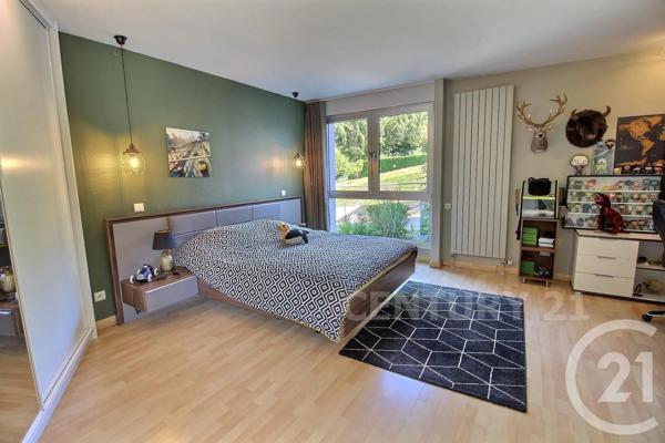 Maison à vendre  11 pièces - 406,58 m 2   ST AVOLD  - 57