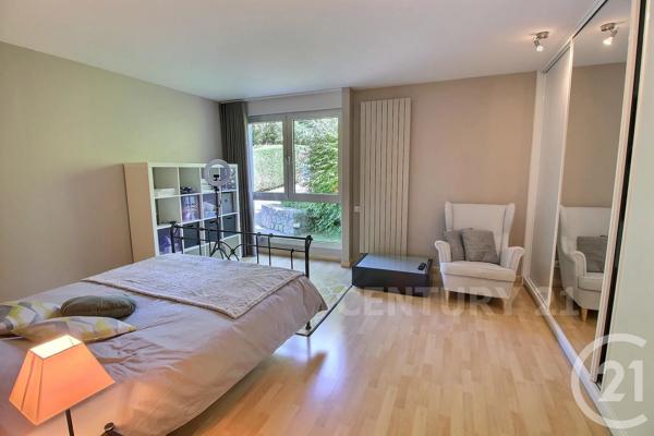 Maison à vendre  11 pièces - 406,58 m 2   ST AVOLD  - 57