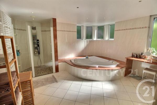 Maison à vendre  11 pièces - 406,58 m 2   ST AVOLD  - 57